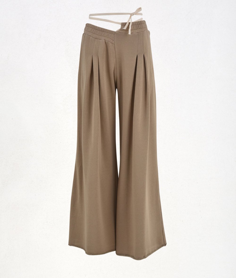 Wide Pants With Tying On The Waist