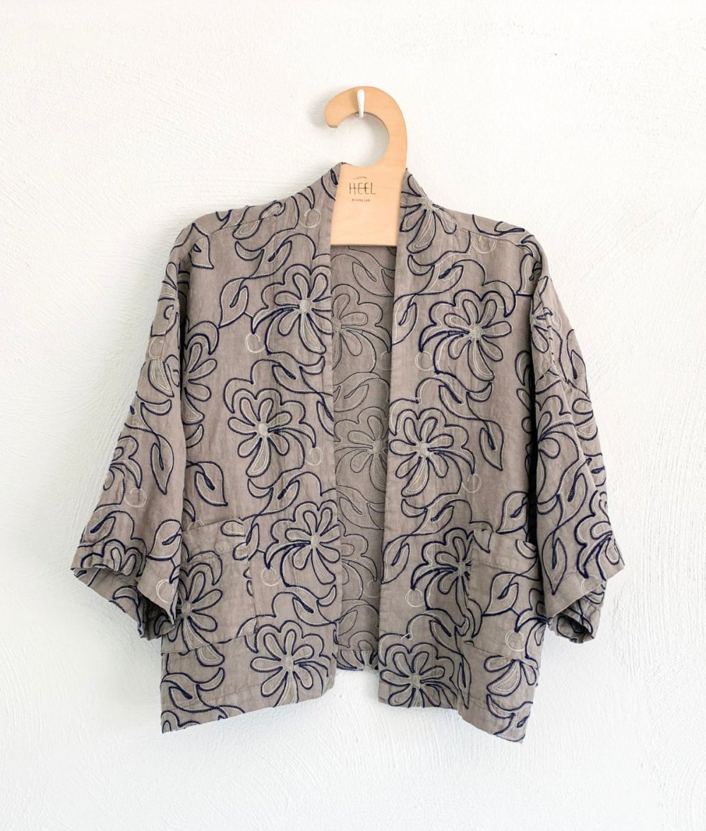 Kimono With Floral Embroidery